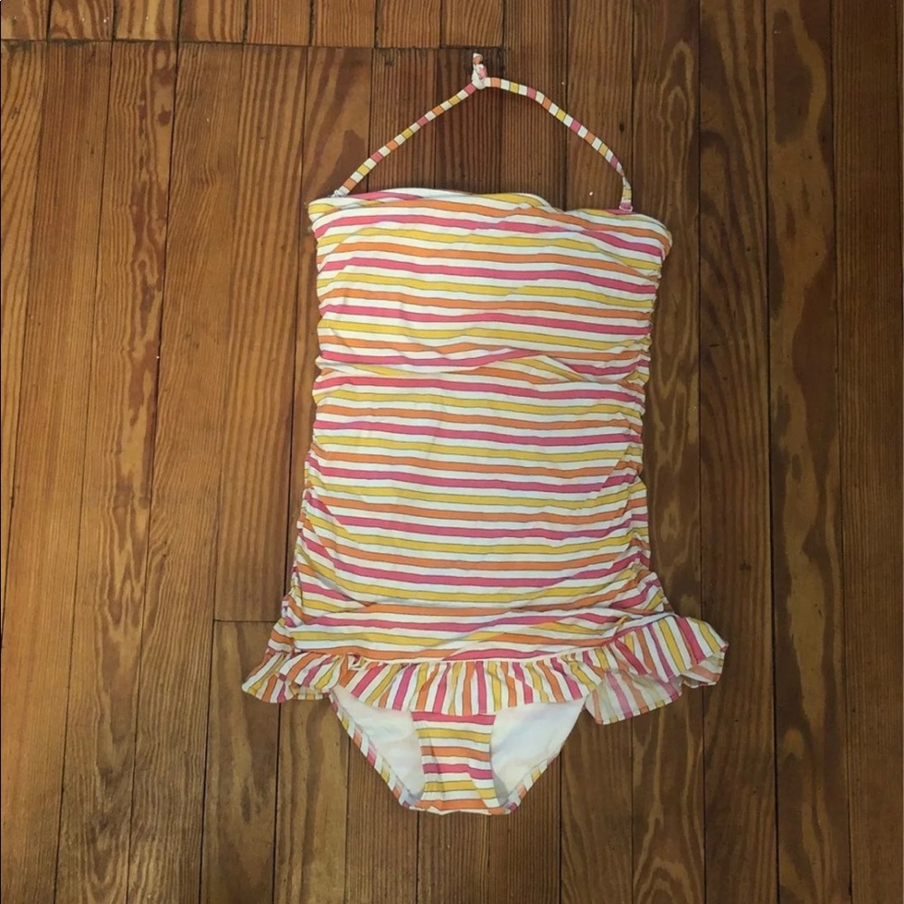 Vintage-inspired One piece bathing suit